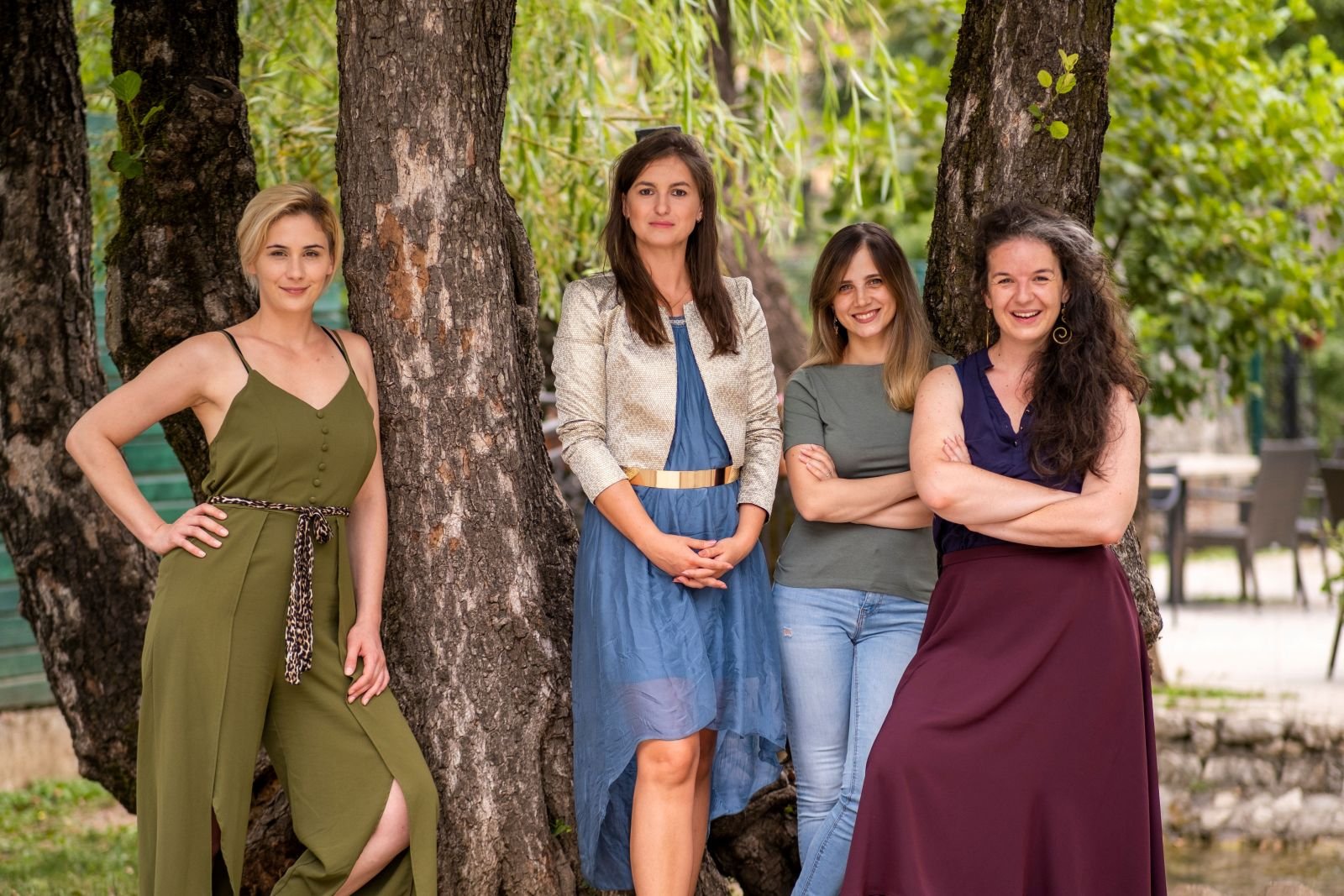 Tokom prethodne decenije, jezgro KANA/ko ako ne arhitekt grupe činile su (na fotografiji, s lijeva na desno) Jelena Rabrenović, Milica Vujošević, Ružica Kračković i Sonja Dragović. Fotografija: Damir Krpuljević, 2021.