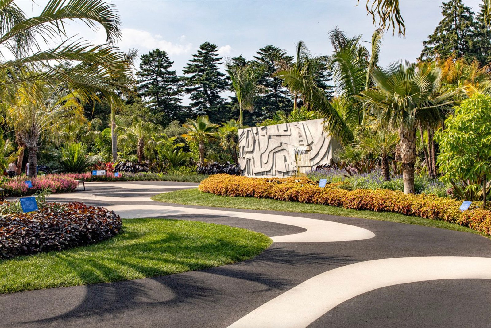 Izložba „Brazilian Modern: The Living Art of Roberto Burle Marx“, New York Botanical Garden, 2019 — pejzažna interpretacija njegovog rada